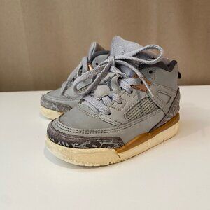 Nike Jordan‎ Spizike Baby Shoes Size 6C Wolf Grey Toddler Sneakers